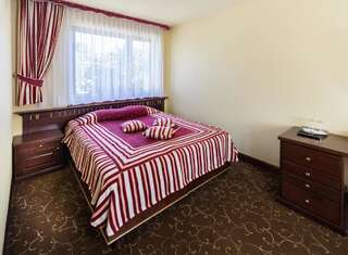 Проживание в семье Guest House & Villa Astoma Паланга Улучшенный двухместный номер с 1 кроватью-2